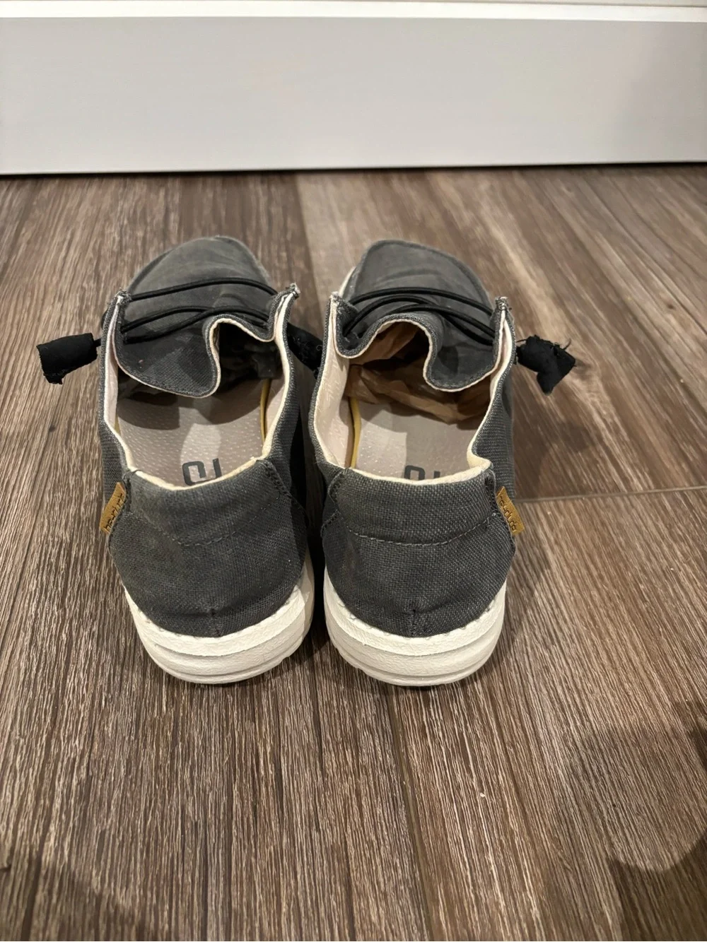 Hey Dude Wendy Chambray Canvas Slip-On Shoes size women’s 7